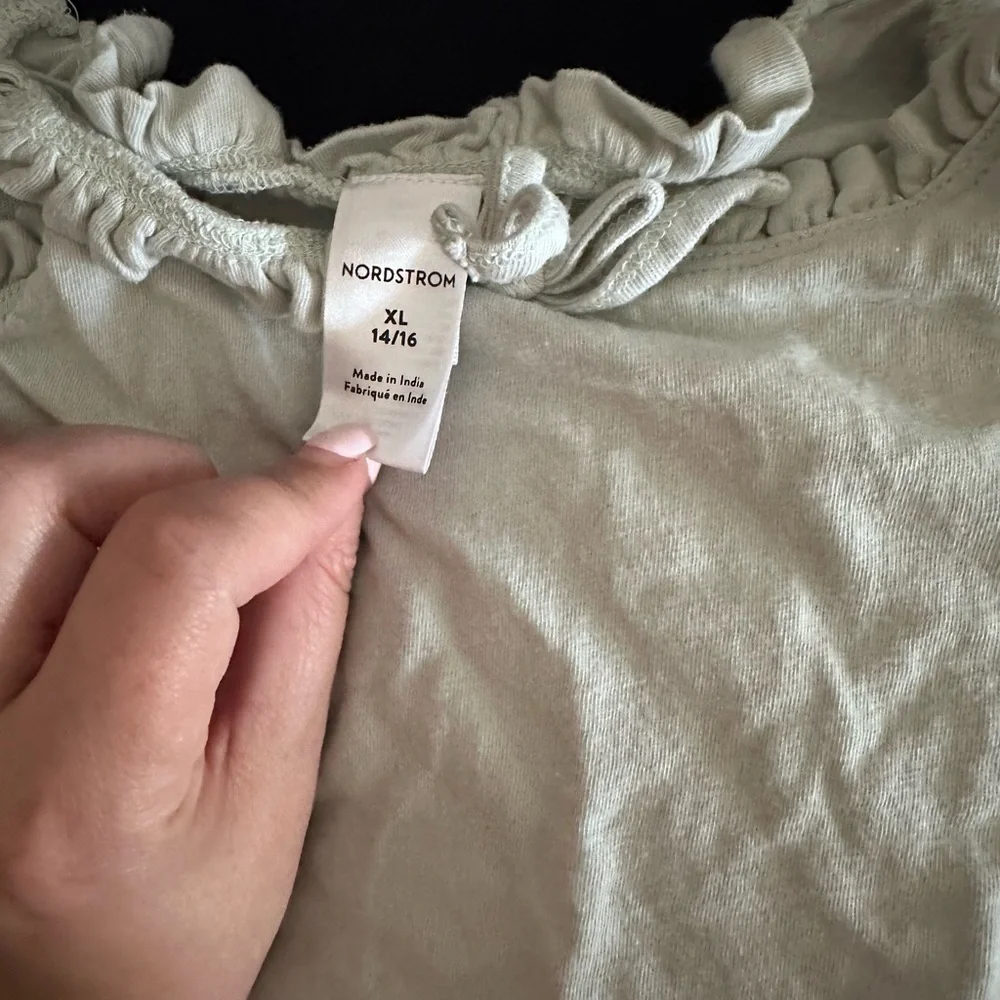 Nordstrom sage green tank top for big girl size XL 14/16